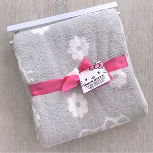 Hello Kitty Super Soft Throw Blanket